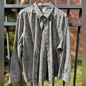 Women’s Gray Leopard Print Shirt
